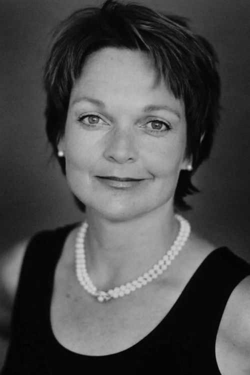 Photo of Pamela Reed