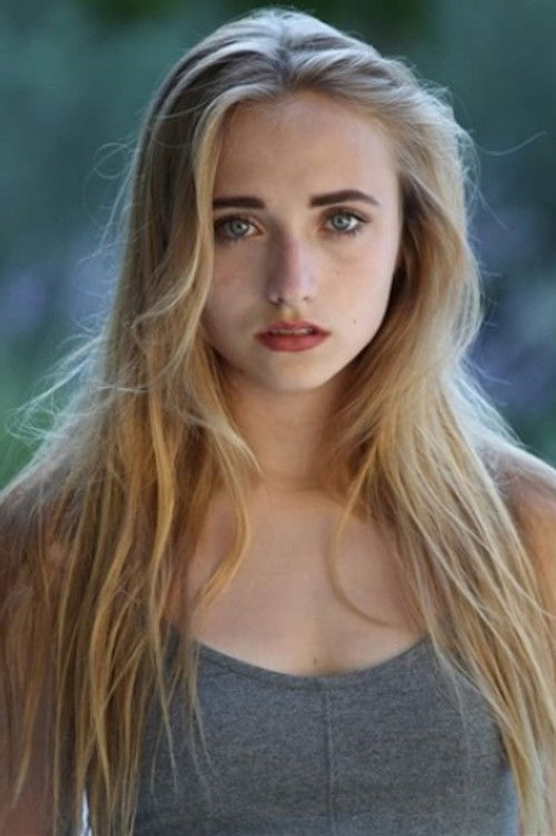 Photo of Chloé Jouannet