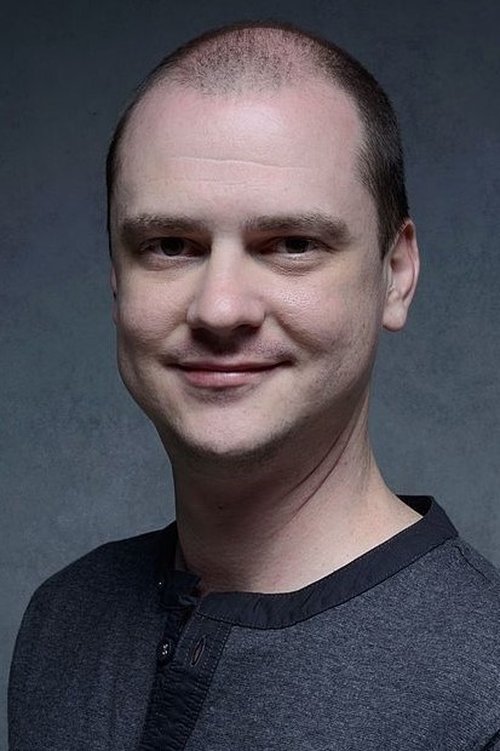 Photo of Mike Flanagan