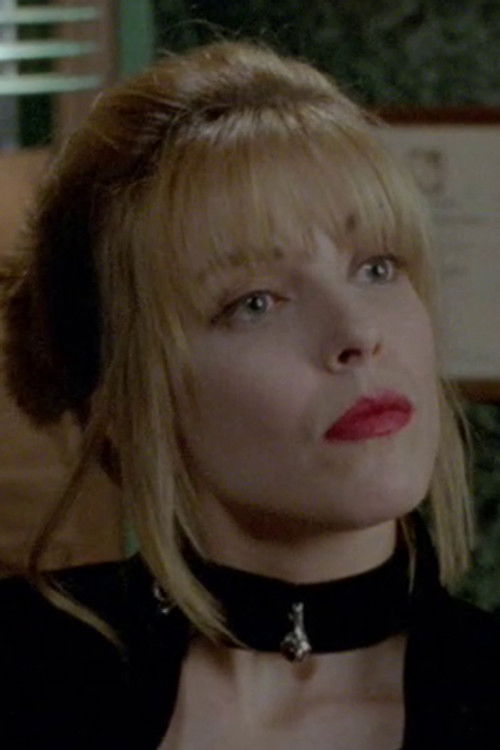 Photo of Julie Saint-Pierre