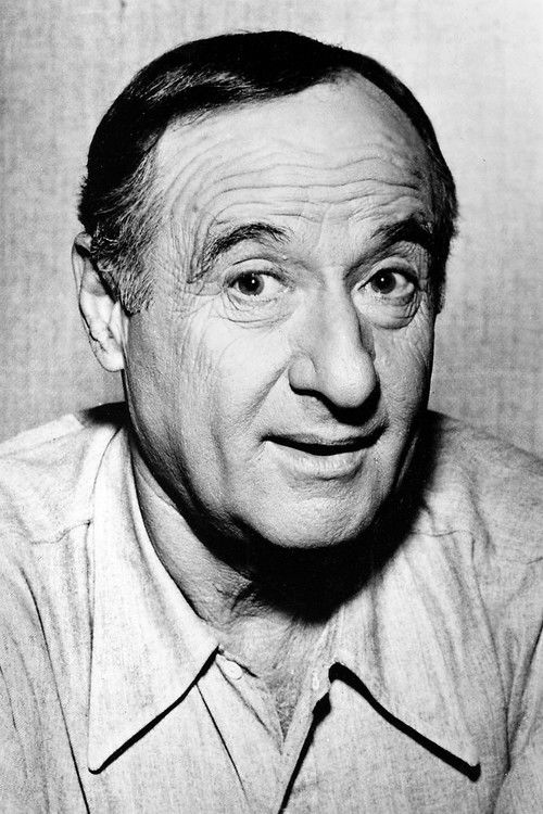 Photo of George Tobias