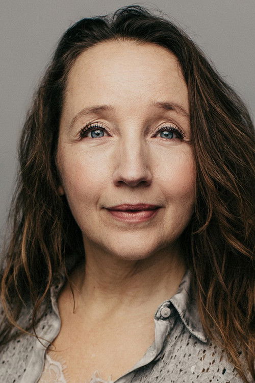 Photo of Linda Elvira