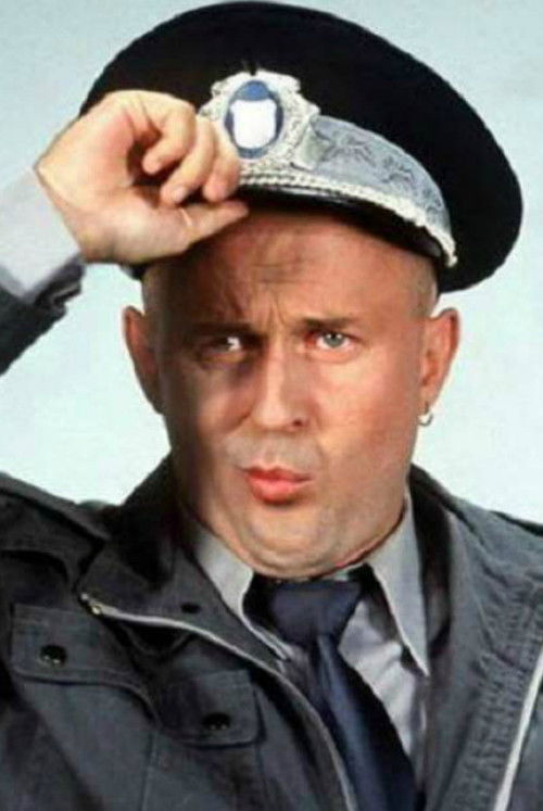 Photo of Mugur Mihăescu