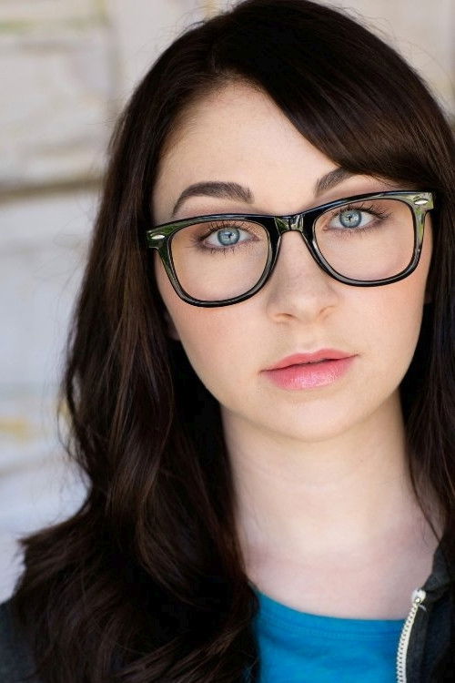 Photo of Larkin Bell