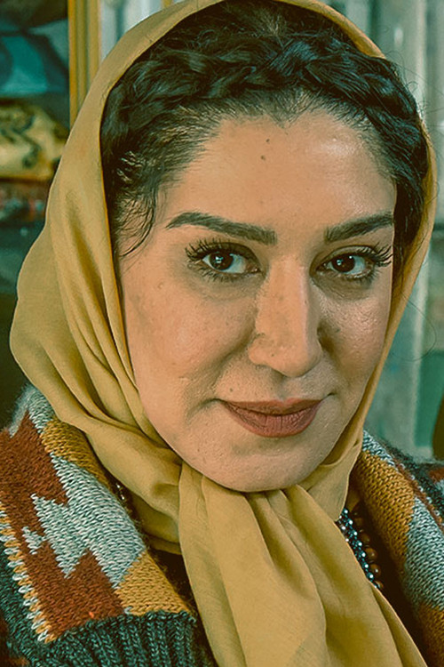 Photo of Nasim Adabi