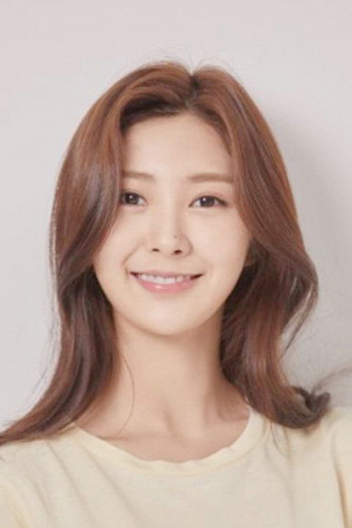 Photo of Lee Young-yoo