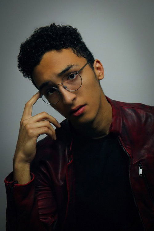 Photo of Logan Weisberg