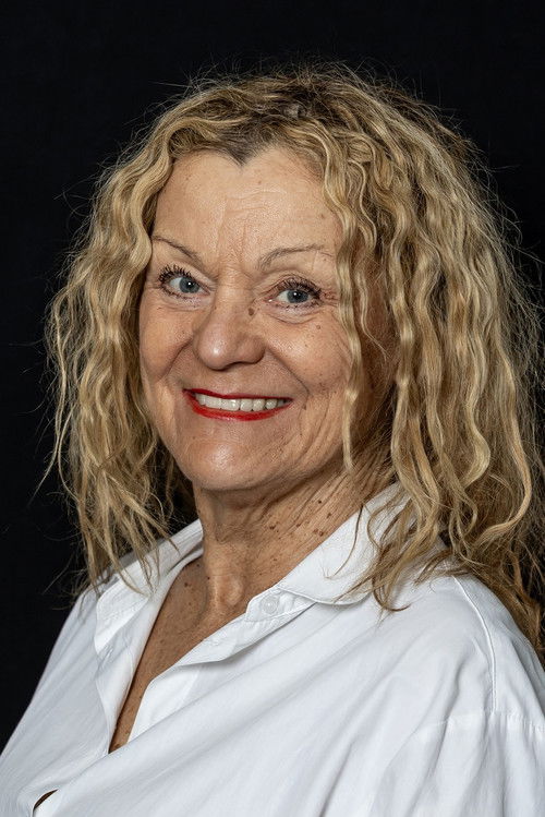 Photo of Anne Veesaar