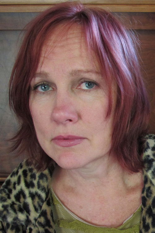 Photo of Iris DeMent