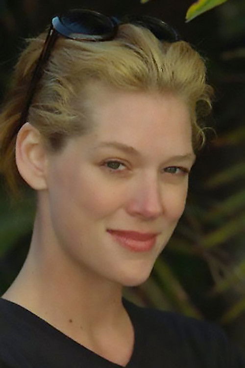 Photo of Rochelle Redfield