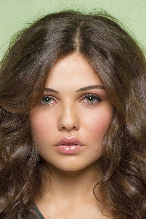 Photo of Danielle Campbell