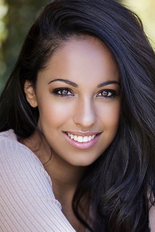 Photo of Yasmin Kassim