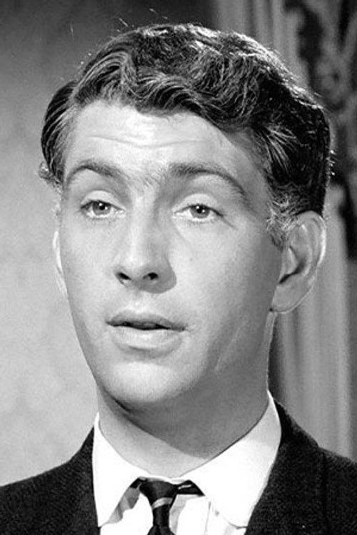 Photo of James Villiers