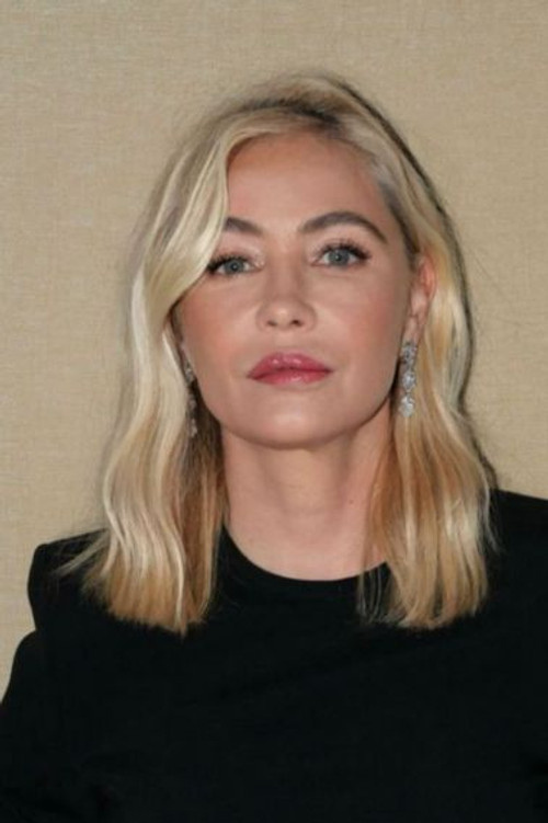 Photo of Emmanuelle Béart