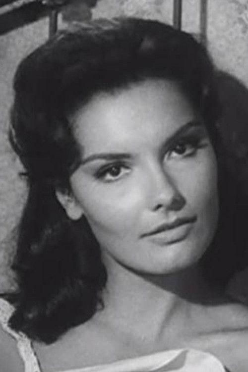 Photo of Suzanne Lloyd