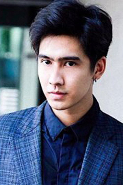 Photo of Chakrit Boonsing