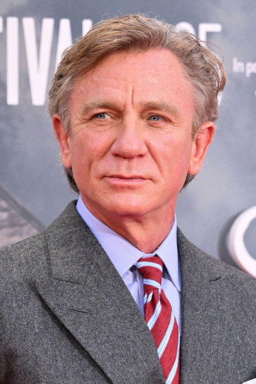 Photo of Daniel Craig