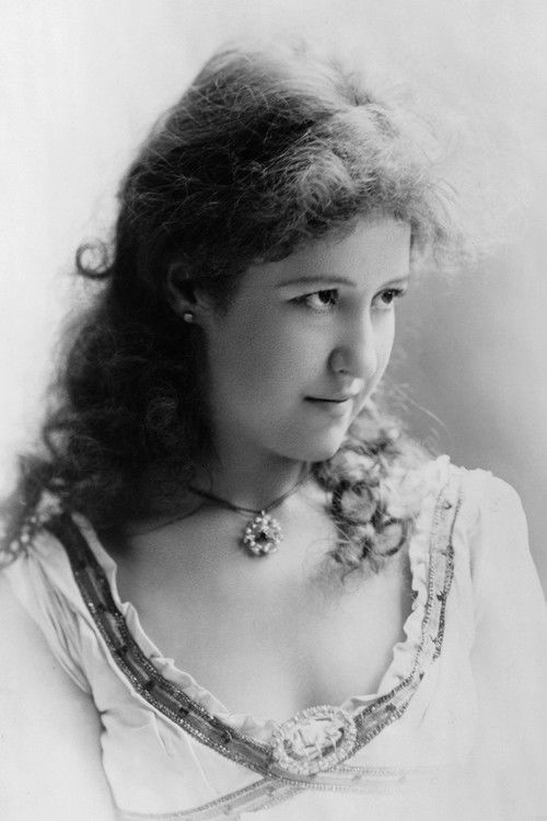 Photo of Louise Beaudet