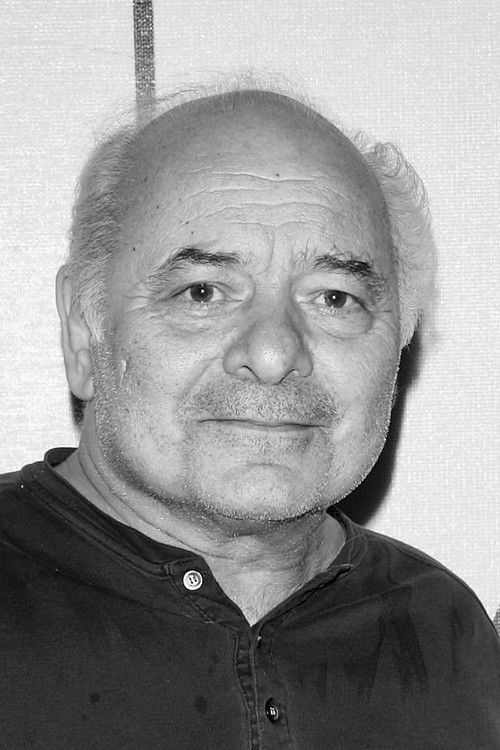 Photo of Burt Young
