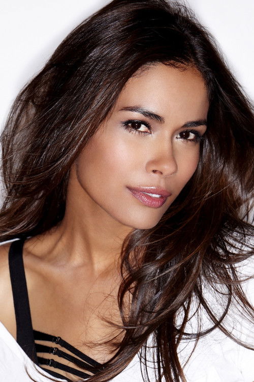 Photo of Daniella Alonso