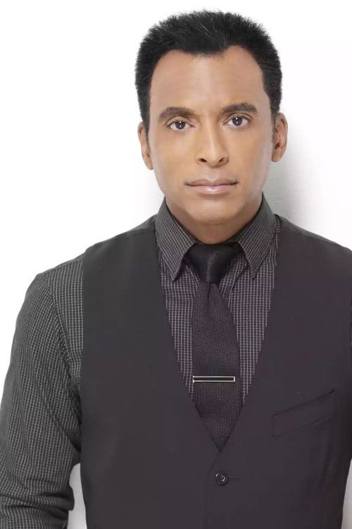Photo of Jon Secada