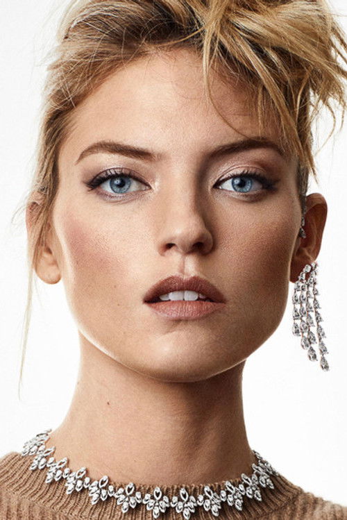 Photo of Martha Hunt
