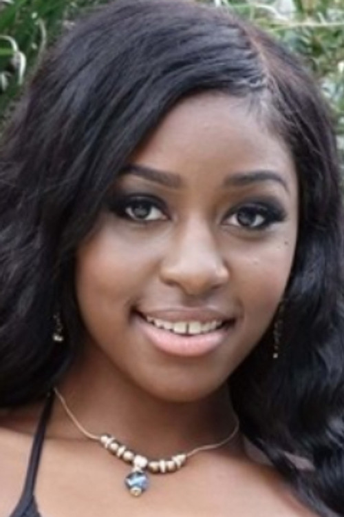 Photo of Camille Amore