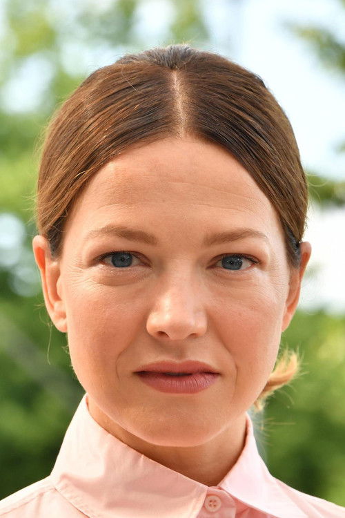 Photo of Hannah Herzsprung