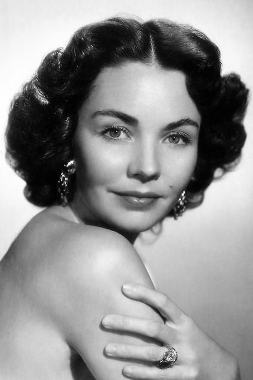 Photo of Jennifer Jones