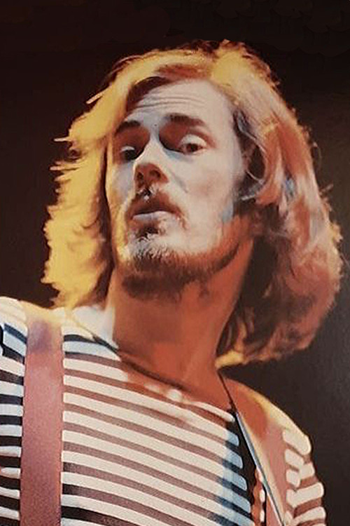 Photo of Dougie Thomson