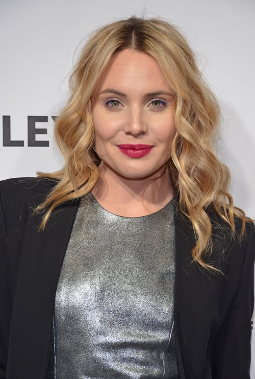 Photo of Leah Pipes