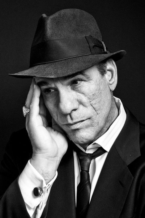 Photo of Robert Davi