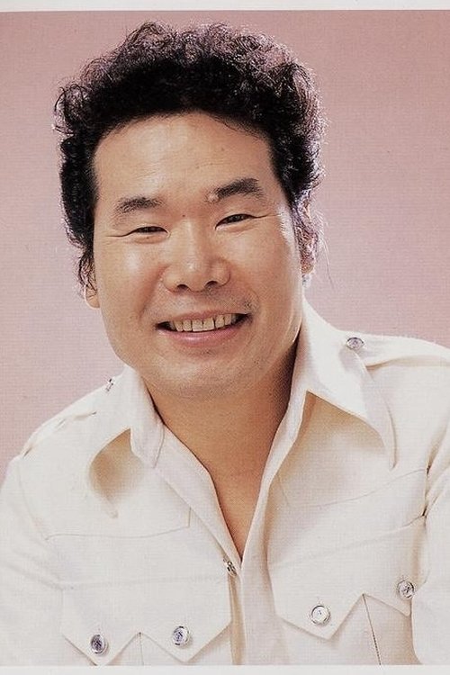 Photo of Kiyoshi Atsumi