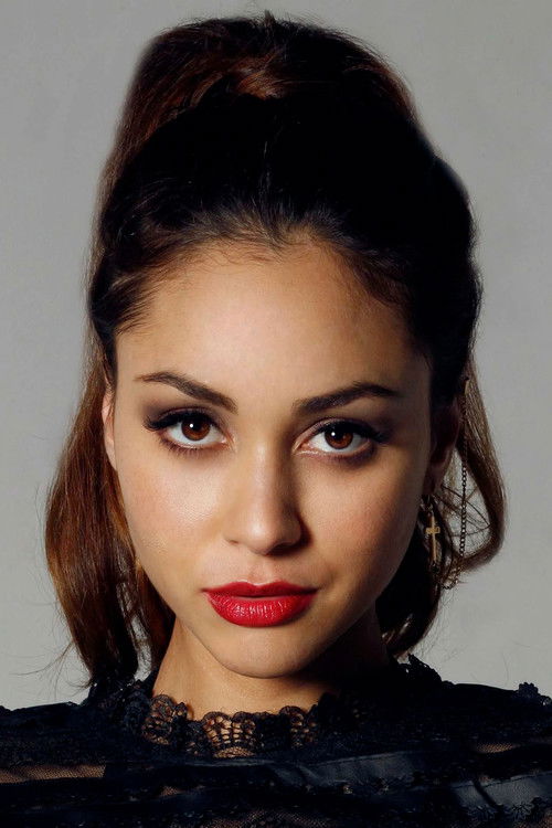 Photo of Lindsey Morgan