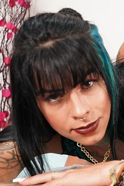 Photo of Sabrina Lins