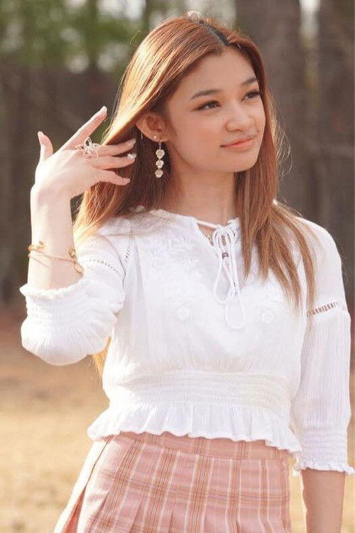 Photo of Angelica Hale