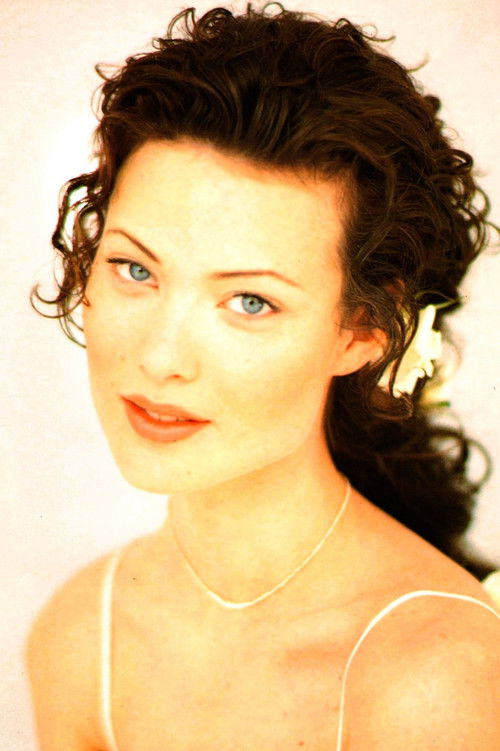 Photo of Shalom Harlow