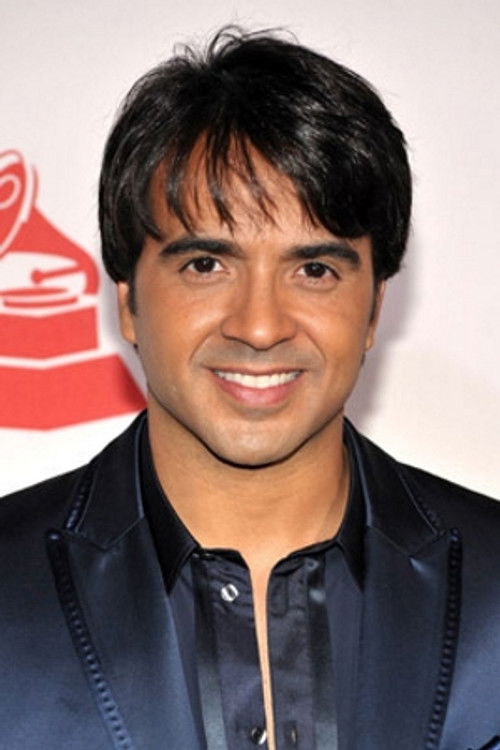 Photo of Luis Fonsi