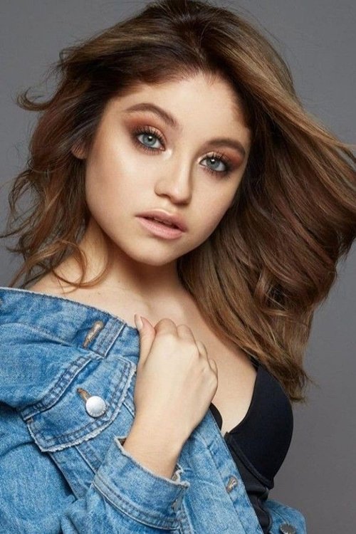Photo of Karol Sevilla