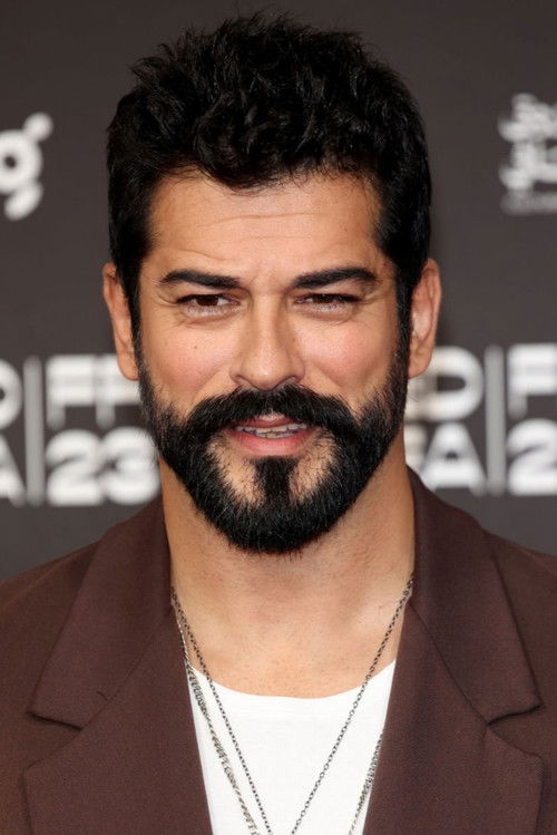 Photo of Burak Özçivit