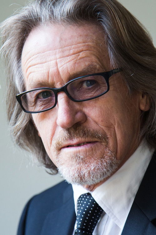 Photo of Miles Anderson