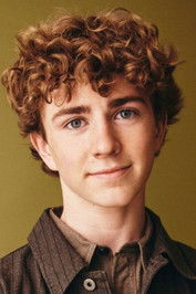 Photo of Walker Scobell