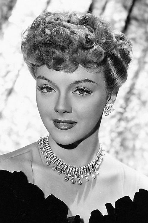 Photo of Leslie Brooks