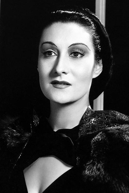 Photo of Gloria Holden