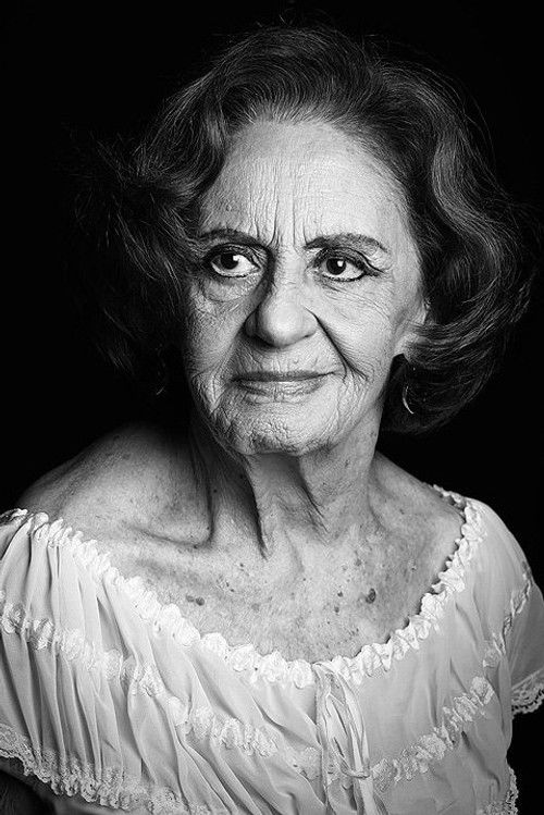 Photo of Laura Cardoso