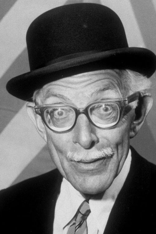 Photo of Alan Napier