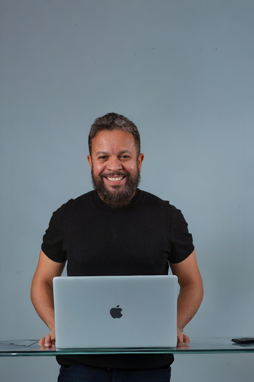 Photo of Roger Davill