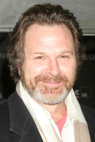 Photo of Sam Bottoms