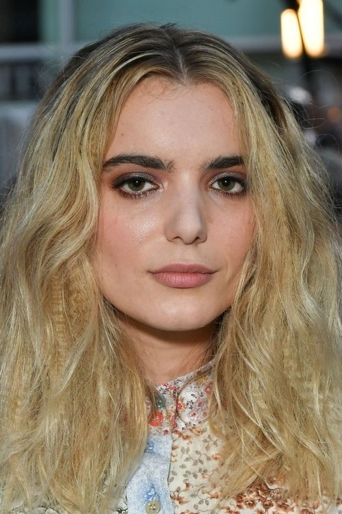 Photo of Dylan Gelula