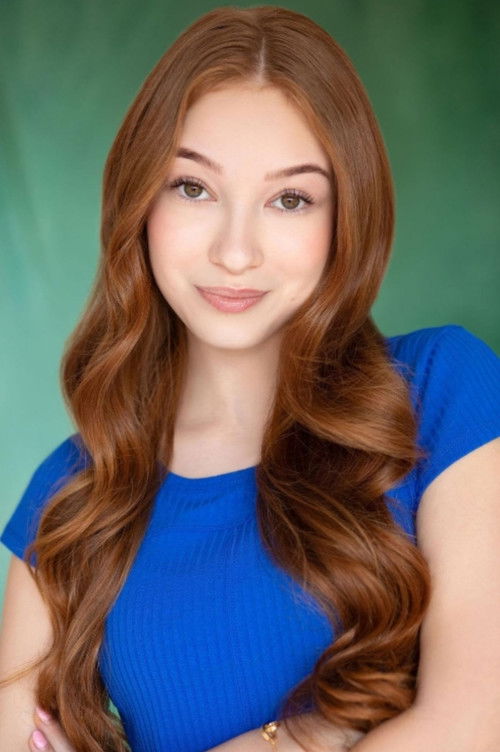 Photo of Caroline Elle Abrams